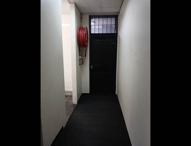 200M² OFFICE TO LET IN WESTVILLE