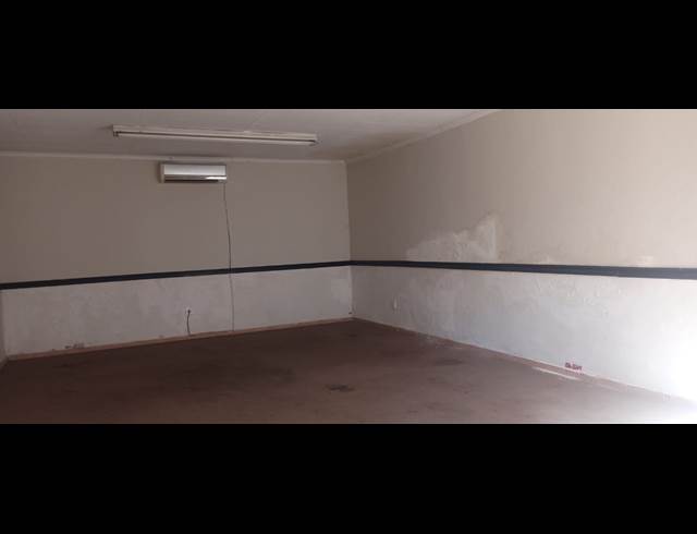 47M² BUSINESS CENTRE TO LET IN BENONI CENTRAL