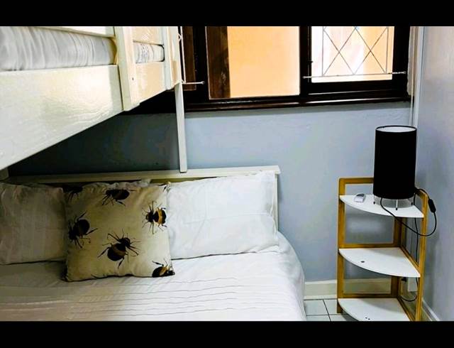 2 bed property to rent in WINKLESPRUIT