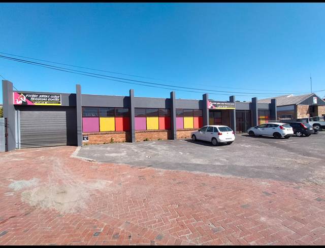 231M² FACTORY RENTED IN BRACKENFELL INDUSTRIAL
