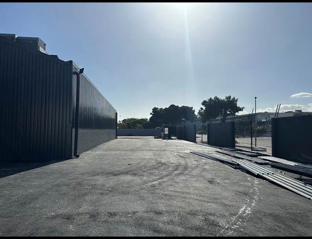 7,194M² WAREHOUSE TO LET IN EPPING INDUSTRIAL