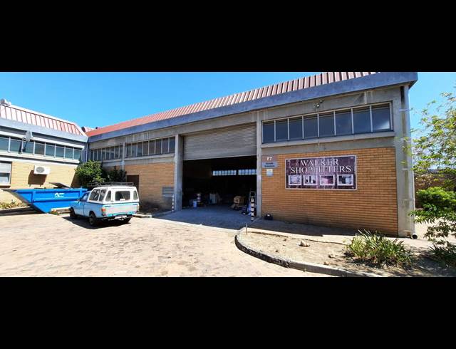 379M² WAREHOUSE TO LET IN MAITLAND