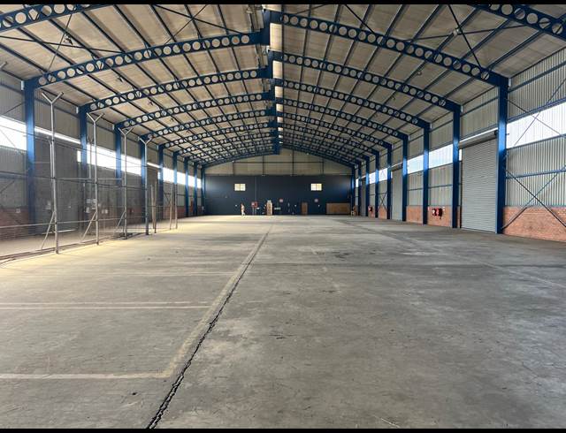 2,315M² WAREHOUSE TO LET IN ELANDSHAVEN