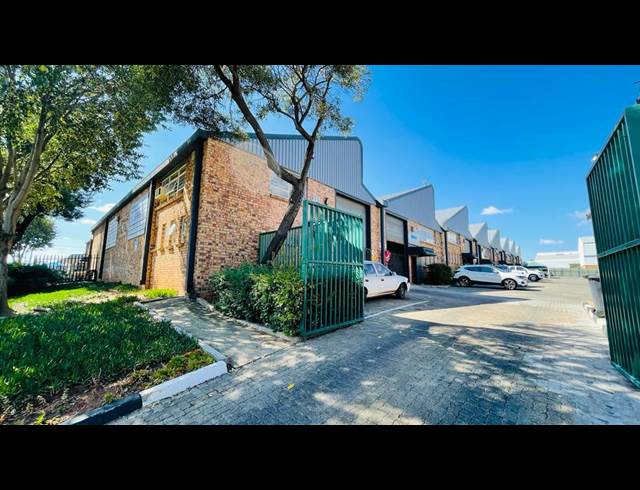 291M² WAREHOUSE TO LET IN ROBERTVILLE