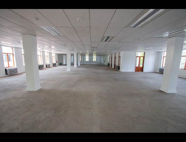 1,263M² OFFICE TO LET IN SANDTON CENTRAL