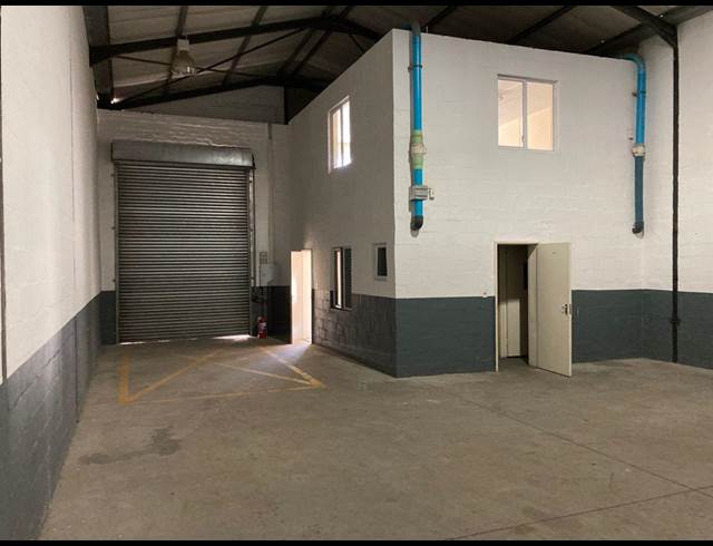 182M² WAREHOUSE TO LET IN BRACKENFELL INDUSTRIAL