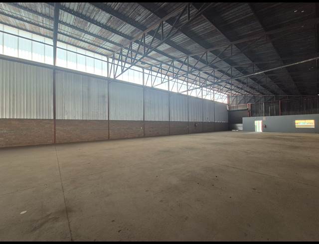 780M² WAREHOUSE TO LET IN WADEVILLE