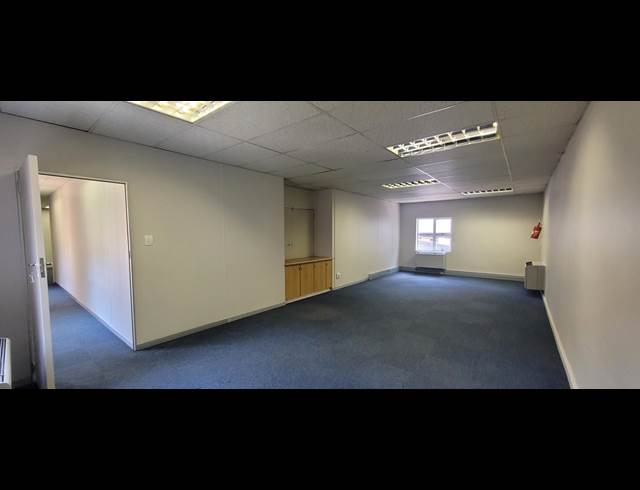 1,430M² OFFICE TO LET IN NELSPRUIT CENTRAL
