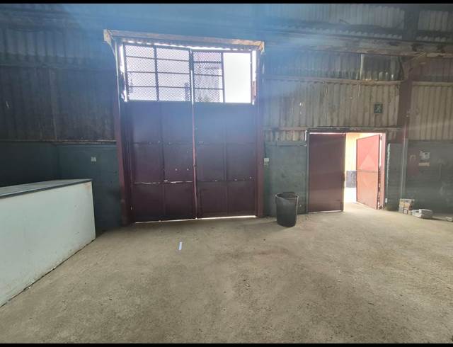 240M² WAREHOUSE TO LET IN LUIPAARDSVLEI