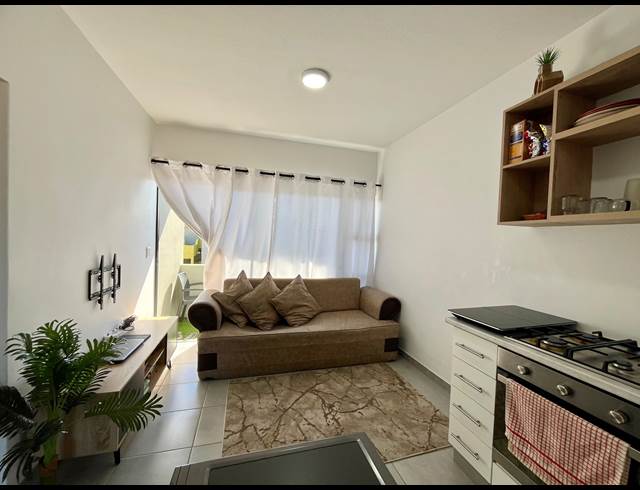 2 BEDROOM APARTMENT TO LET IN SHEFFIELD BEACH