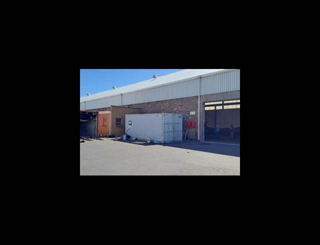 2,100M² WAREHOUSE TO LET IN EPPING INDUSTRIAL