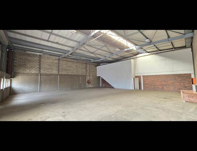 534M² WAREHOUSE TO LET IN KYA SANDS
