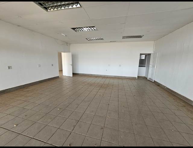 640M² BUSINESS TO LET IN NORTH RIDING