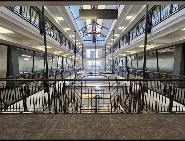 270M² OFFICE TO LET IN CENTURY CITY