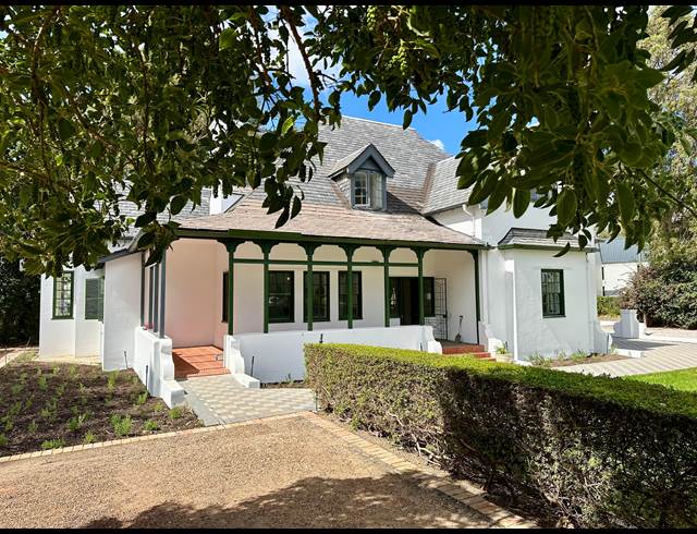 125M² BUSINESS TO LET IN PAARDEVLEI