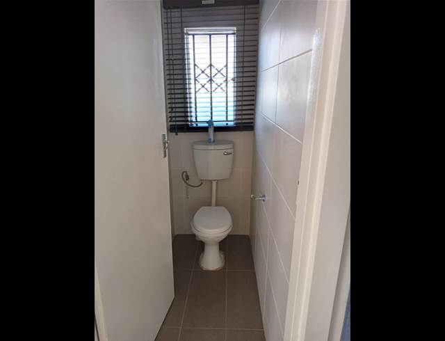 2 bed property to rent in PROTEA GLEN