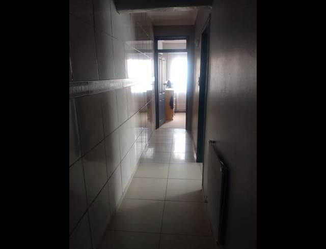 1 bed property to rent in ELDORADO PARK
