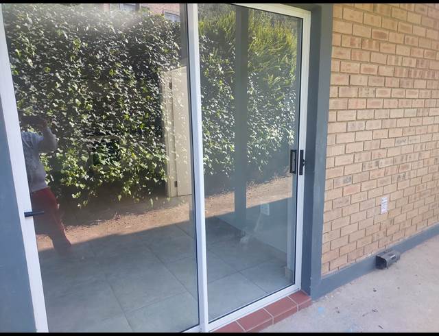 1 BEDROOM APARTMENT BLOCK TO LET IN CHASE VALLEY