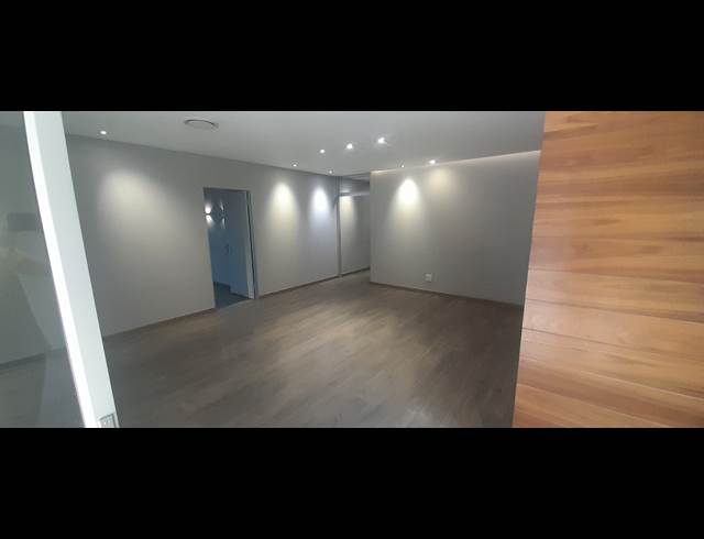 284M² OFFICE TO LET IN BEDFORDVIEW