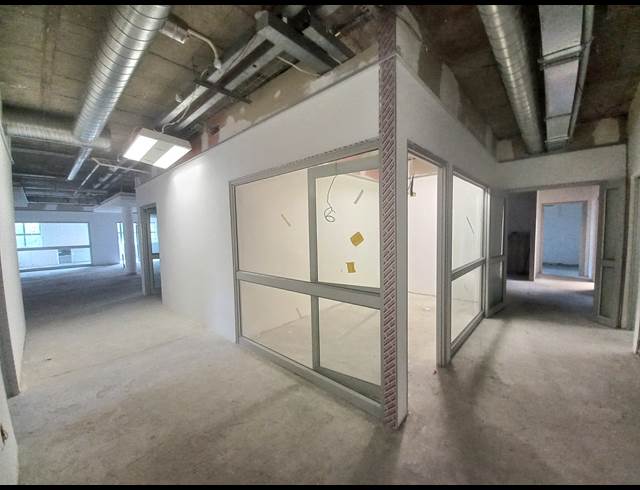 454M² OFFICE TO LET IN CENTURY CITY