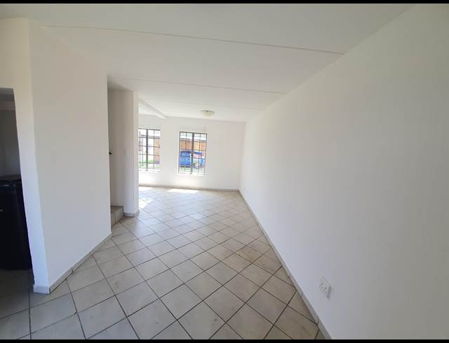 3 BEDROOM PROPERTY TO RENT IN WINDMILL PARK