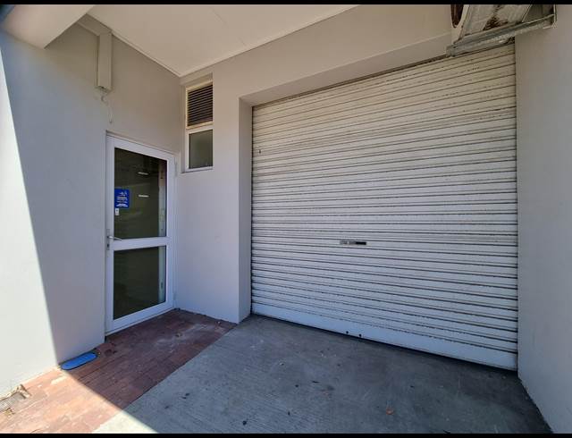 100M² OFFICE TO LET IN MARCONI BEAM INDUSTRIA