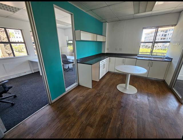 621M² OFFICE TO LET IN CENTURY CITY