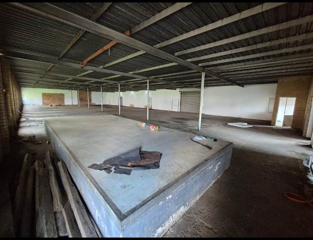 1,200M² WAREHOUSE TO LET IN WADEVILLE