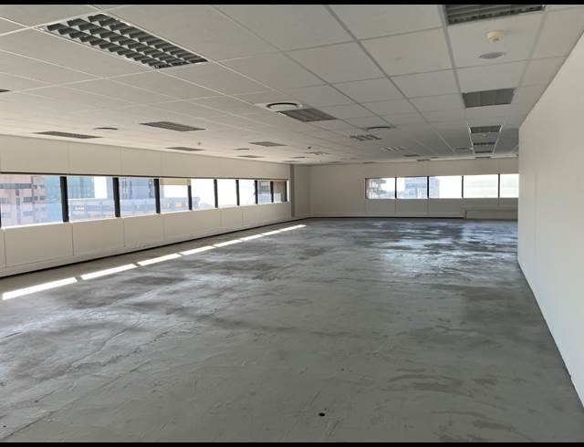 956M² OFFICE TO LET IN CAPE TOWN CITY CENTRE