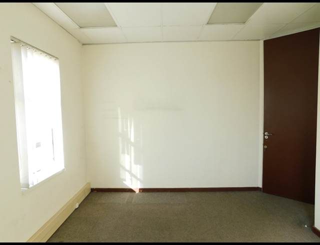 390M² OFFICE TO LET IN RANDBURG CENTRAL