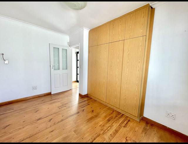 3 bed property to rent in RONDEBOSCH EAST