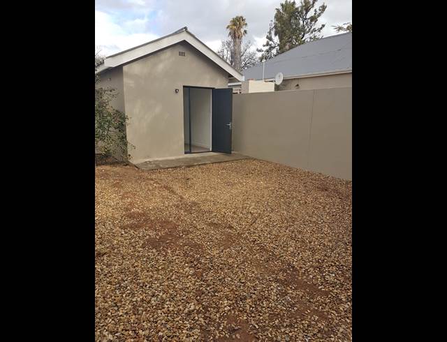 1 bed property to rent in WORCESTER CENTRAL