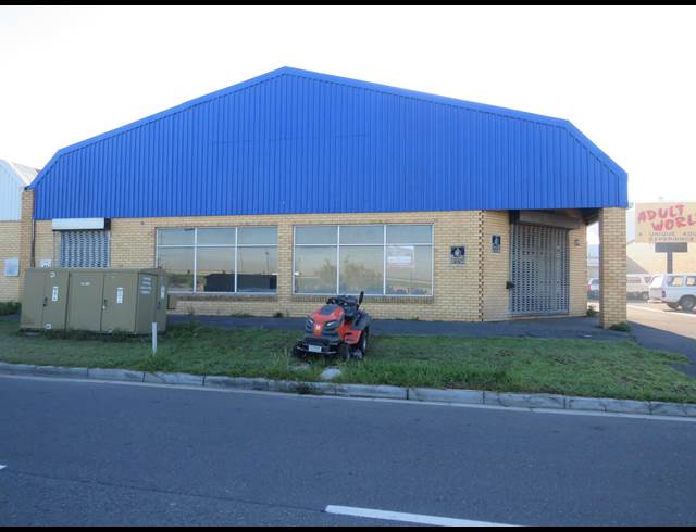 278M² FACTORY RENTED IN SOMERSET WEST BUSINESS PARK