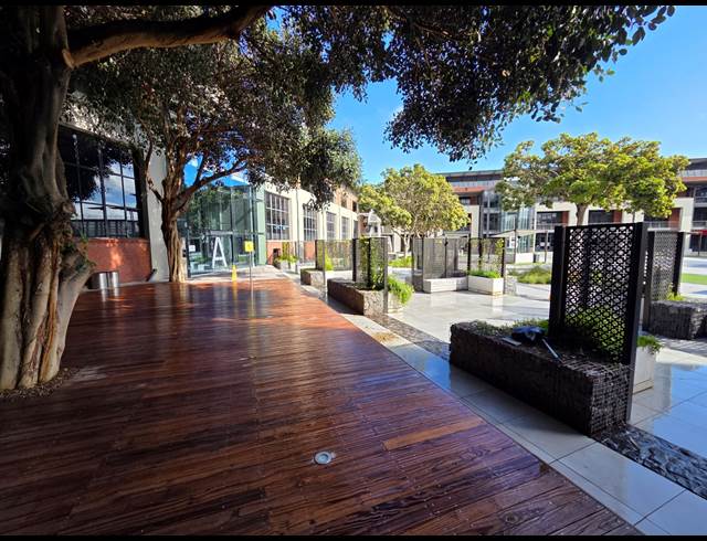 1,048M² OFFICE TO LET IN OBSERVATORY