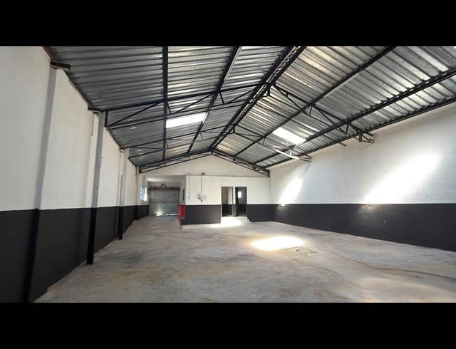 285M² WAREHOUSE TO LET IN SEBENZA