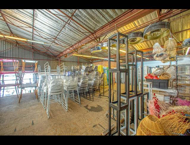 1,420M² WAREHOUSE TO LET IN WYNBERG