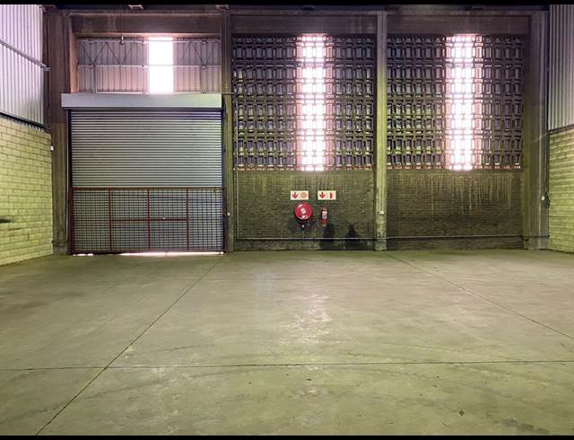 460M² WAREHOUSE TO LET IN DRIEHOEK
