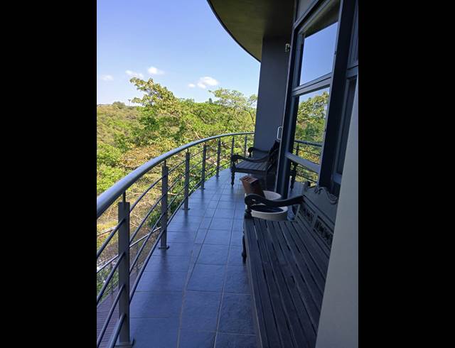 393M² OFFICE TO LET IN WESTVILLE