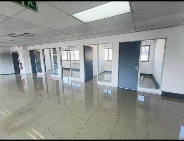 BUSINESS PROPERTY TO RENT IN RANDJESPARK