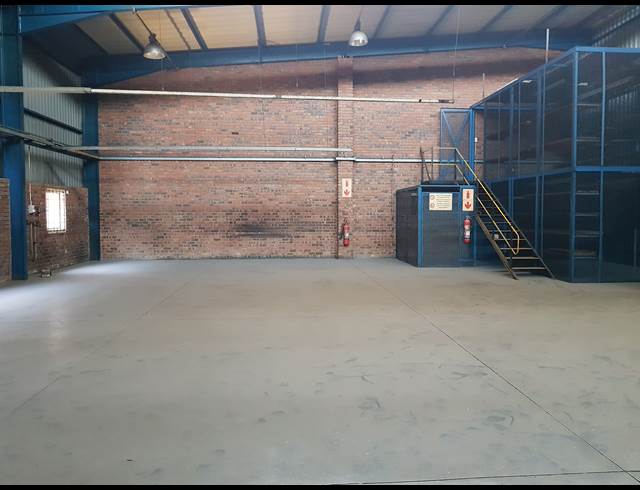 435M² WAREHOUSE TO LET IN SEBENZA