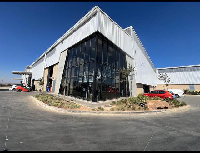 1,408M² WAREHOUSE TO LET IN AIRPORT PARK