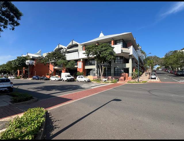 120M² OFFICE TO LET IN UMHLANGA RIDGE