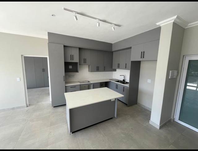 2 BEDROOM PROPERTY TO RENT IN BROOKLYN