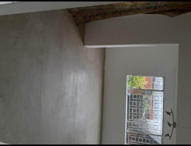 2 BEDROOM PROPERTY TO RENT IN OVERPORT