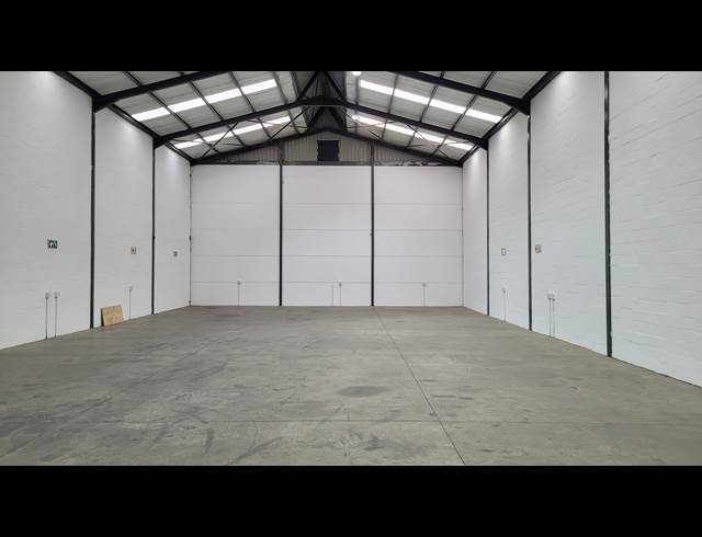 420M² WAREHOUSE TO LET IN RIVERGATE