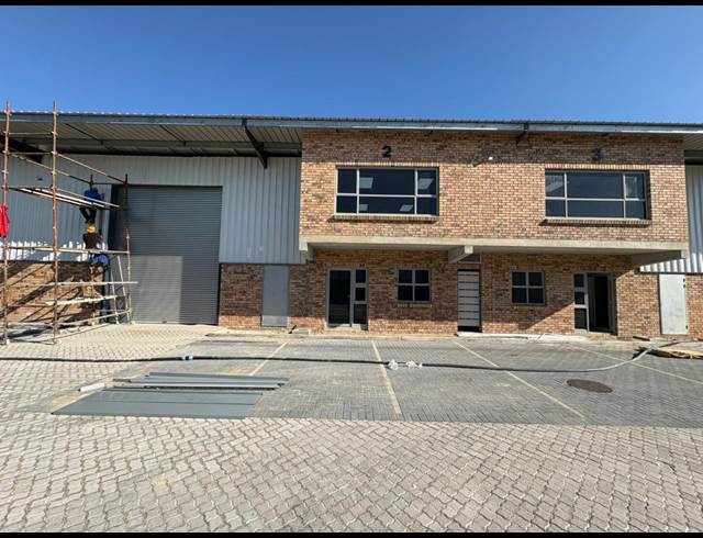 464M² WAREHOUSE TO LET IN FIRGROVE