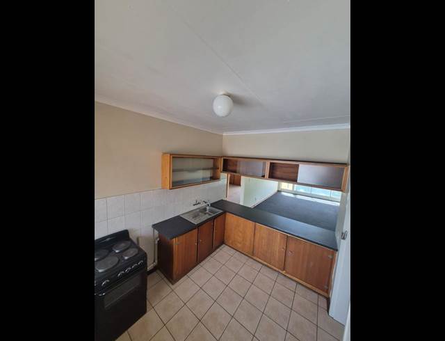 2 BEDROOM PROPERTY TO RENT IN MEYERTON CENTRAL