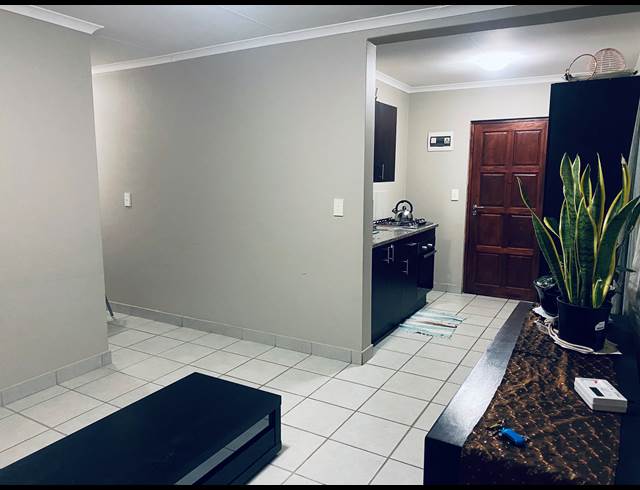 3 BEDROOM TOWNHOUSE RENTED IN NOORDWYK