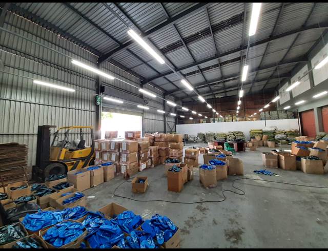 1,100M² WAREHOUSE TO LET IN UMGENI PARK