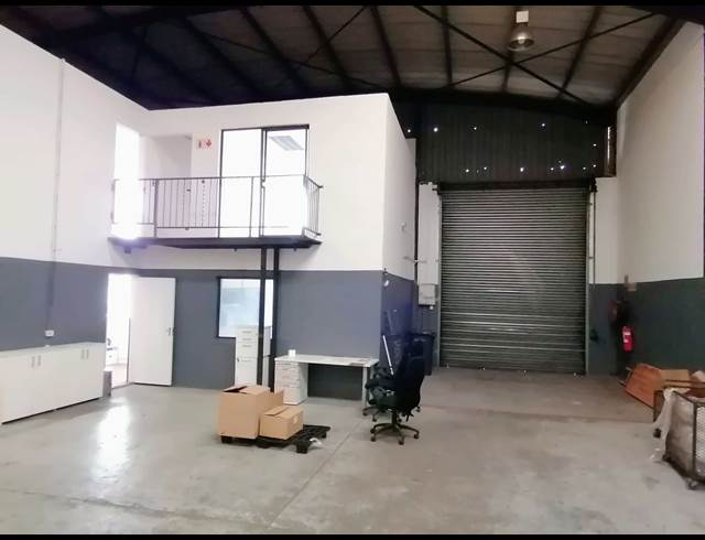 532M² WAREHOUSE TO LET IN BELLVILLE SOUTH